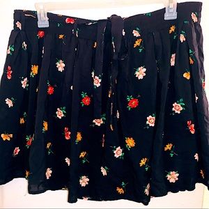 Skirt - Short
